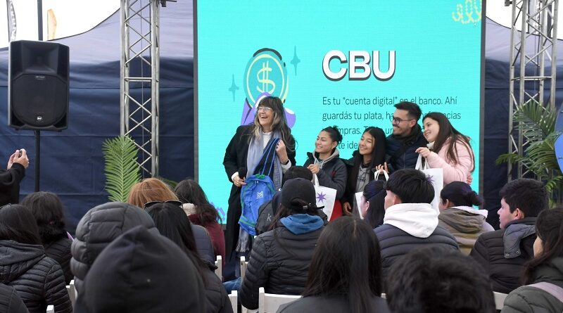 JÓVENES CHAQUEÑOS PARTICIPARON DE LOS TALLERES DE EDUCACIÓN FINANCIERA DE NBCH EN AGRONEA 2026