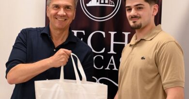 EL GOBIERNO PROVINCIAL ACOMPAÑA EL CRECIMIENTO DE LA EMPRESA CHAQUEÑA “HECHO EN CASA”