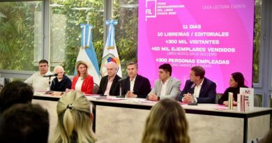 LA FIL CHACO CONQUISTÓ A LOS LECTORES: MÁS DE 300 MIL VISITANTES Y MÁS DE 60 MIL LIBROS EN LOS HOGARES